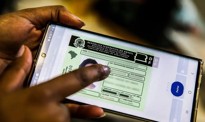 Candidatos negros e transexuais devem passar por nova etapa de identificação para garantir vaga na CNH Social